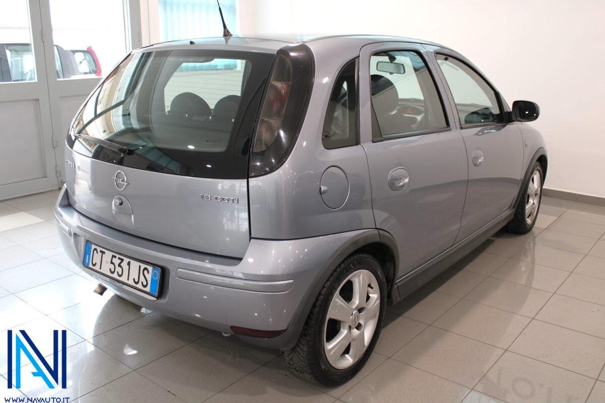 OPEL Corsa 1.3 CDTI Cosmo - 2005