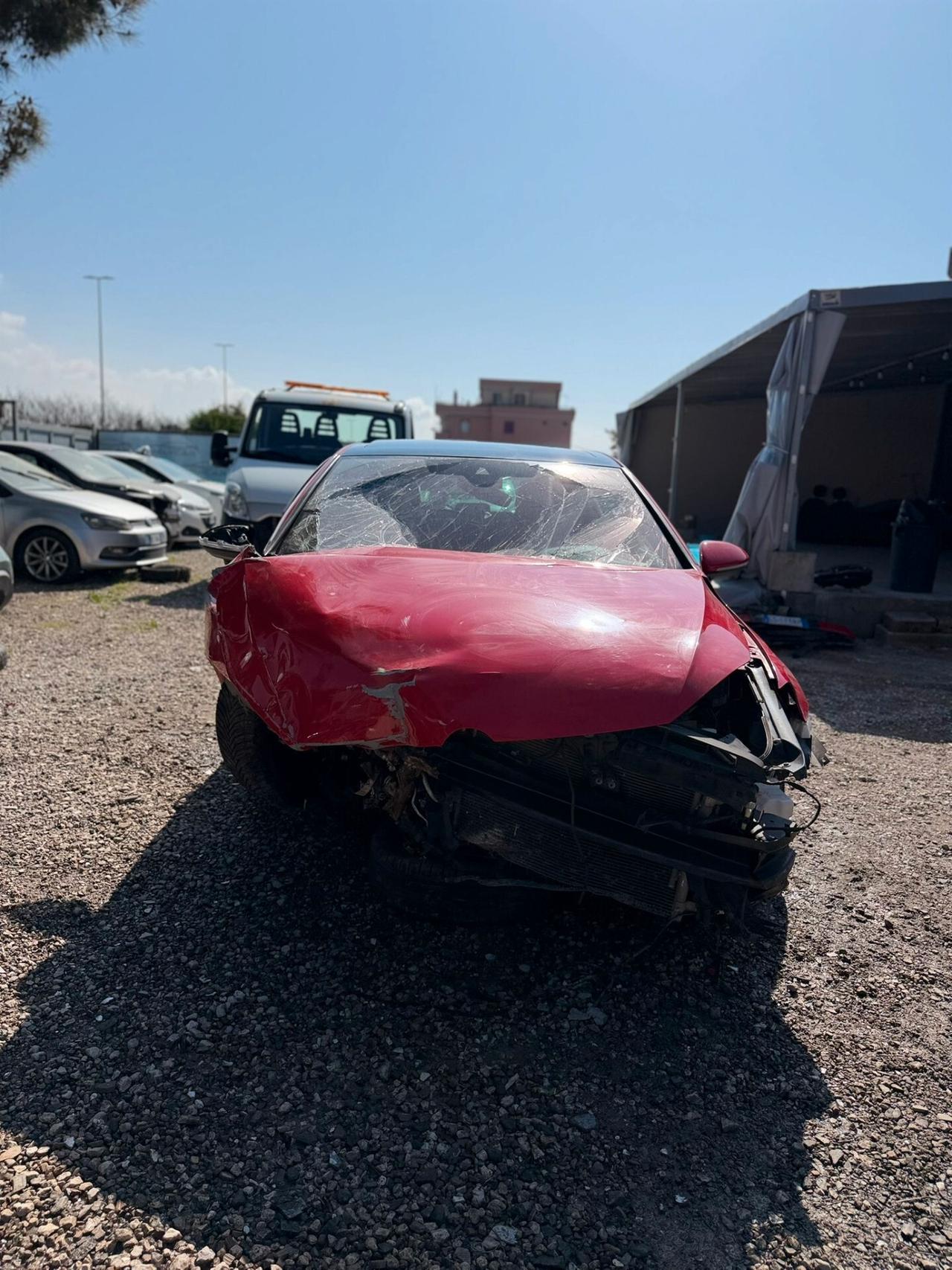 Volkswagen Golf GTI Performance 2.0 245 CV TSI 5p. BMT sinistrato