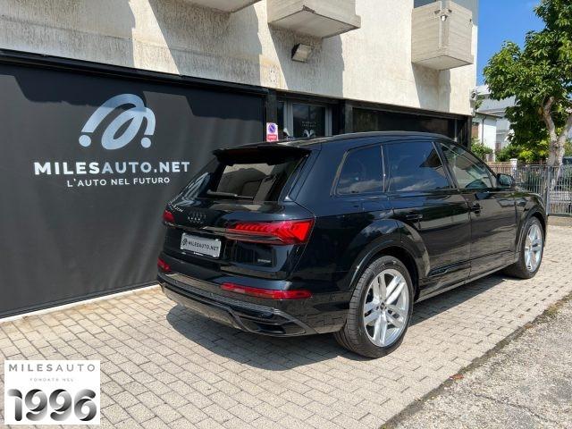 AUDI Q7 50TDI GANCIO 21" VIRTUAL ACC S LINE PANO