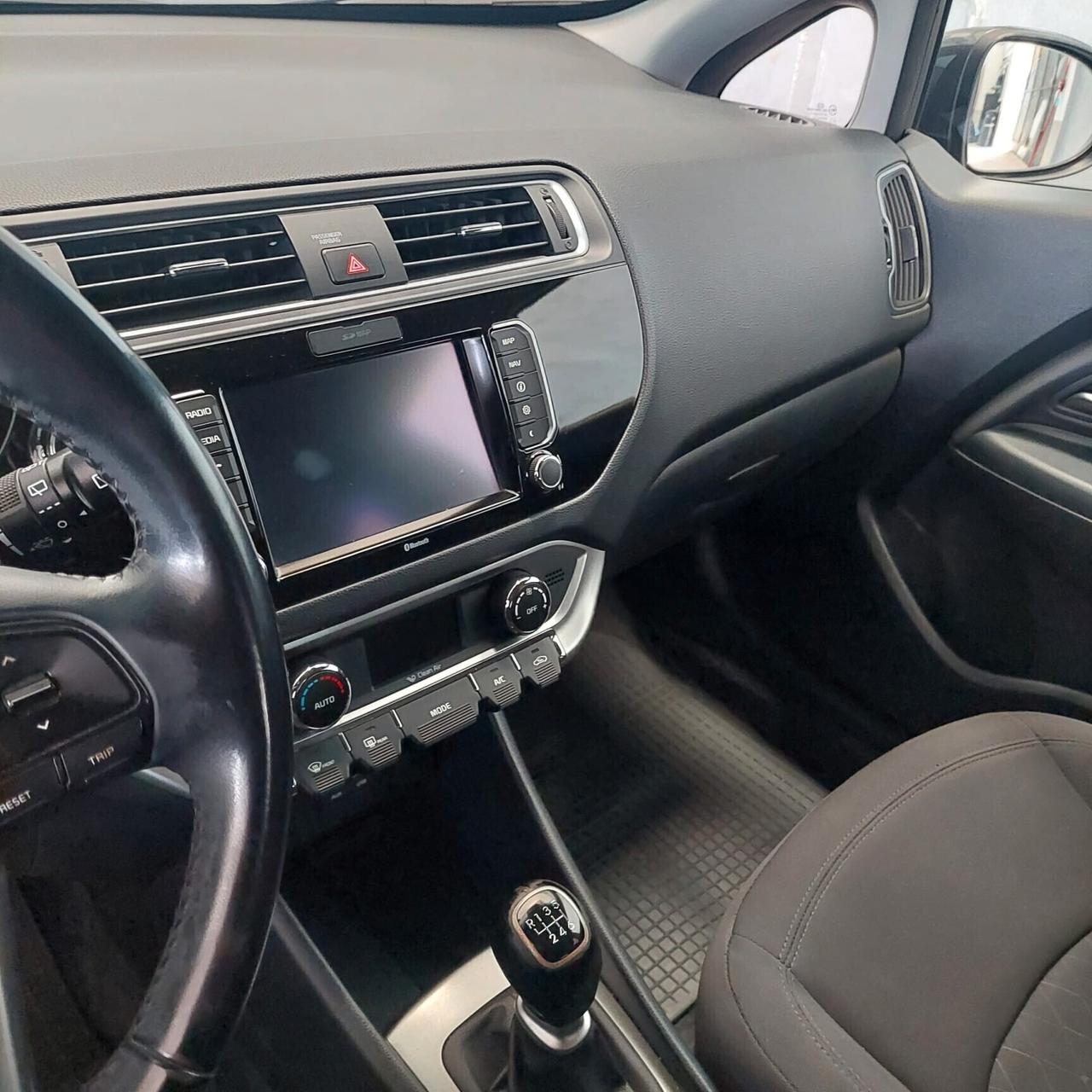 Kia Rio 1.4 CRDi 5p. Cool