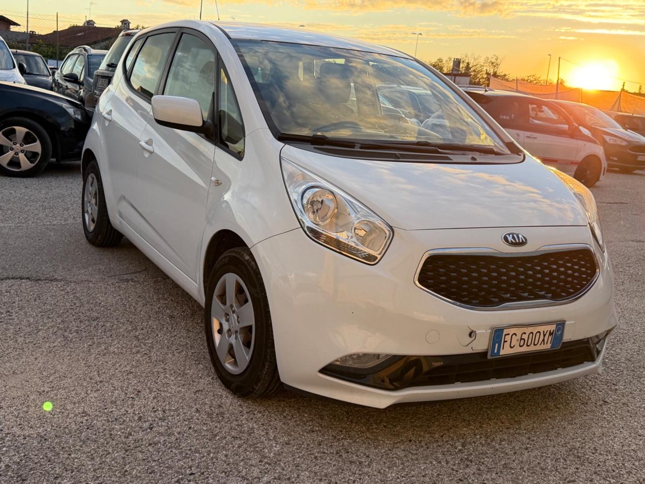 Kia Venga Veng 1.4 CVVT 5p
