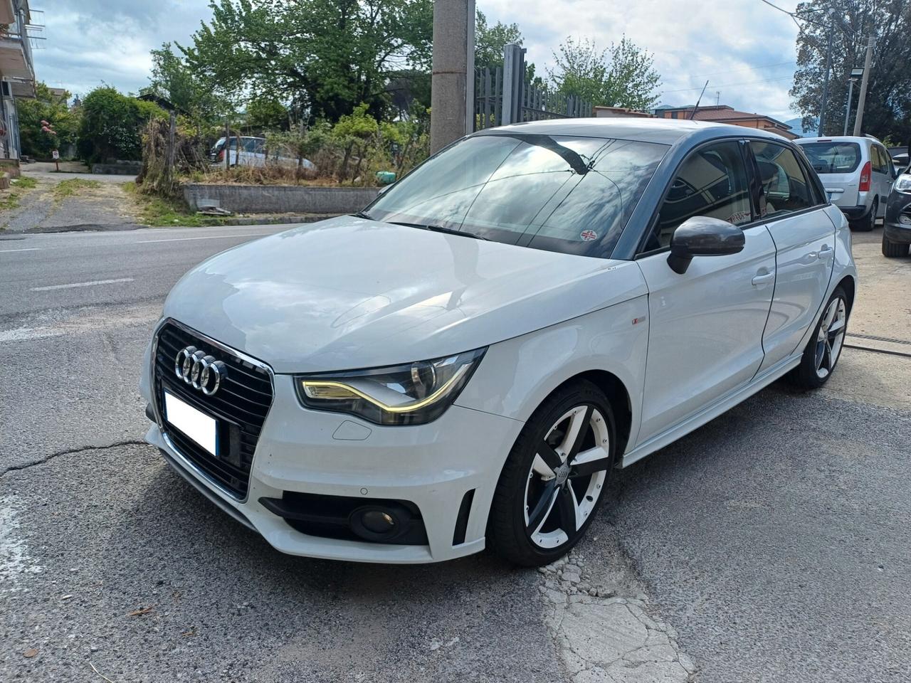 Audi A1 SPB 1.6 TDI S Tronic Attraction S Line Edition Plus