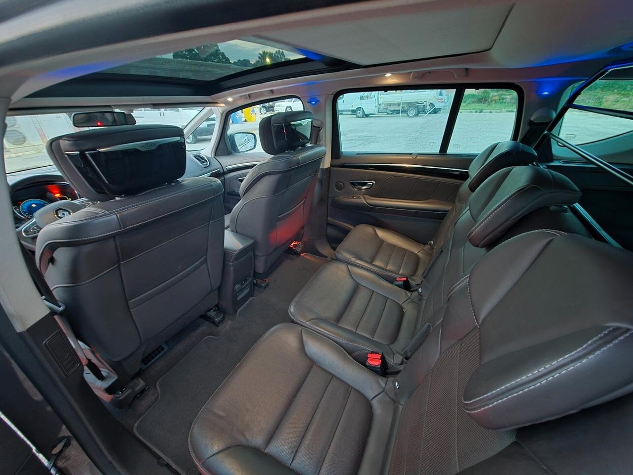 Renault Espace dCi 160CV EDC Energy Initiale Paris 4Control