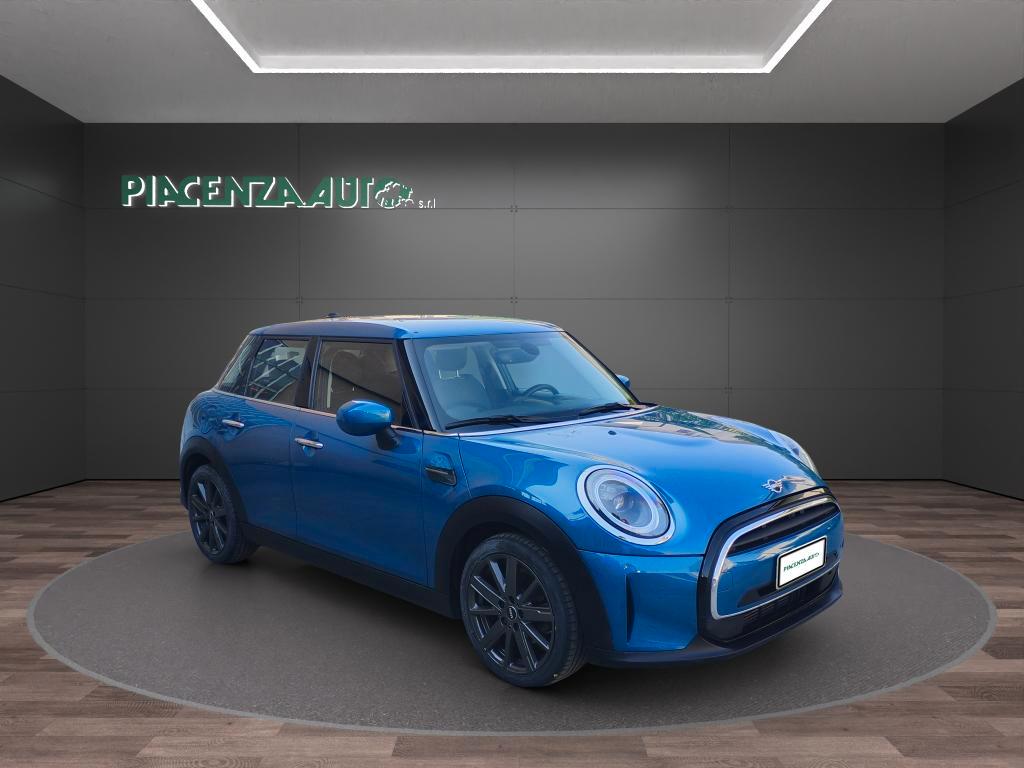 Mini 5 Porte One Essential 1.5 Twin Power Turbo 75cv.SEDILI SPORTIVI