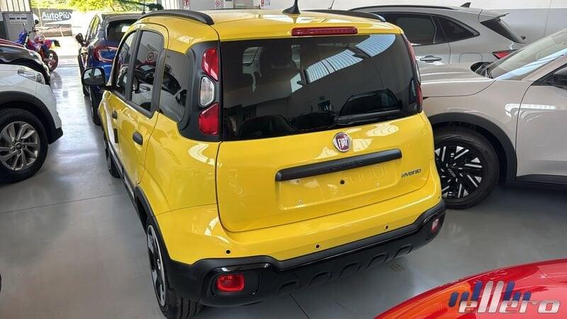 FIAT Pandina 1.0 65cv Hybrid CROSS