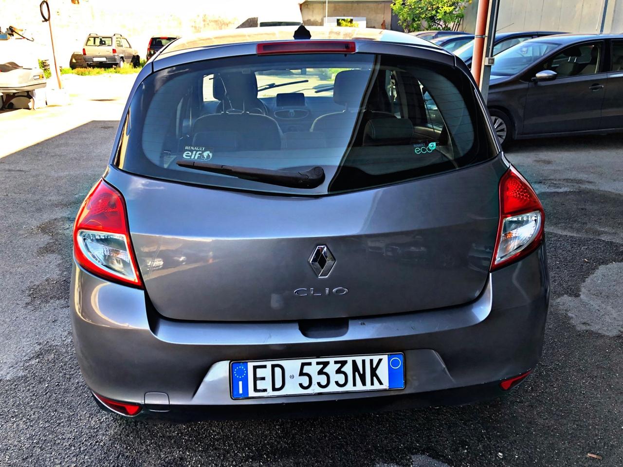 Renault Clio 1.5 dCi 20Th Edition 2011 Navigation