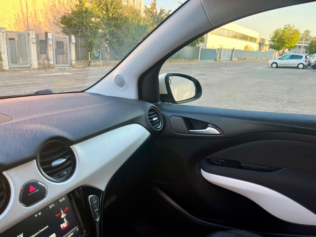 Opel Adam 1.4GPL 2016 101.000km per neopatentati