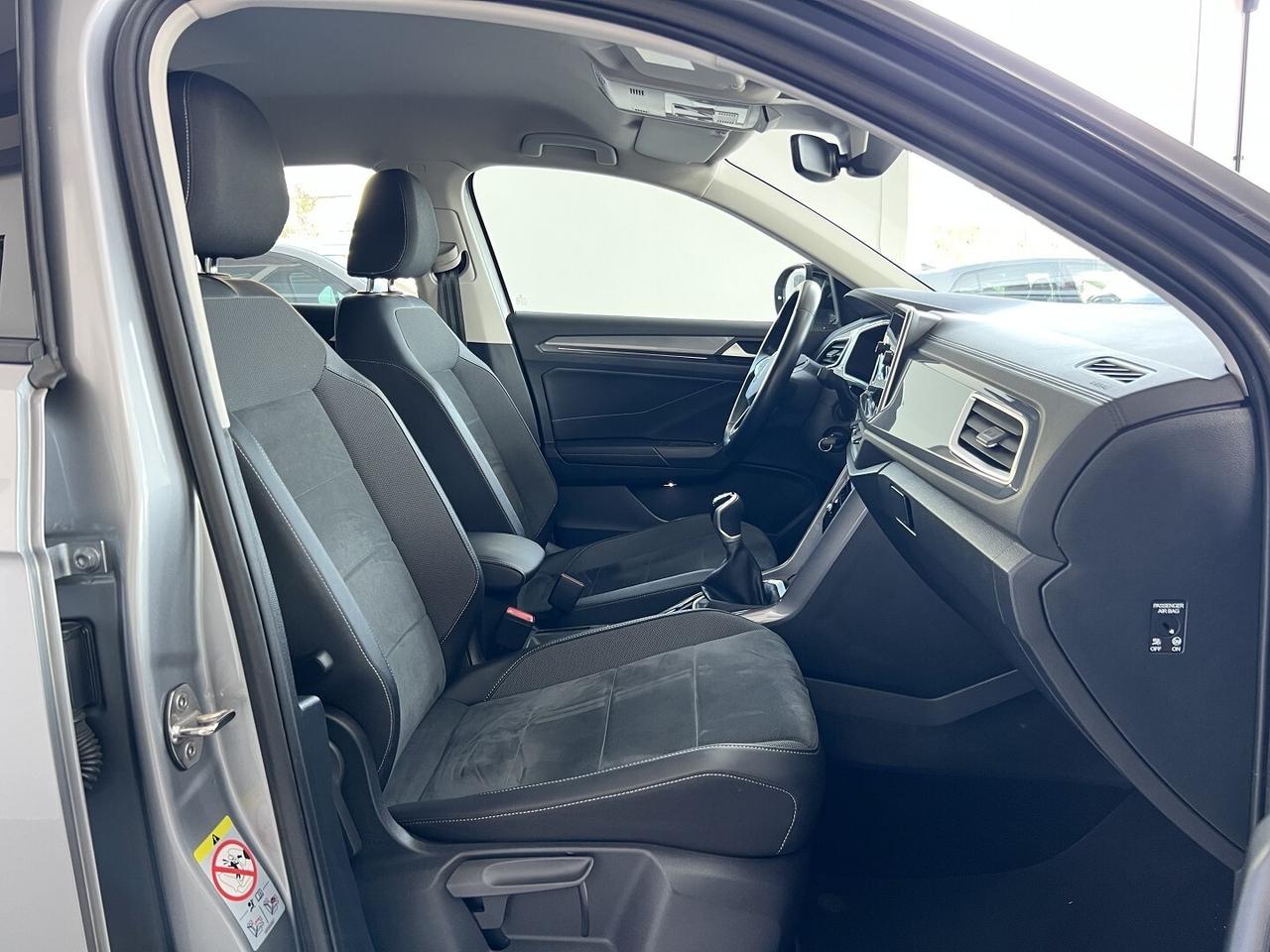 VOLKSWAGEN T- ROC STYLE - 2022