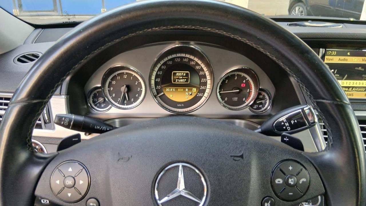 Mercedes-benz E 220 170CV Berlina