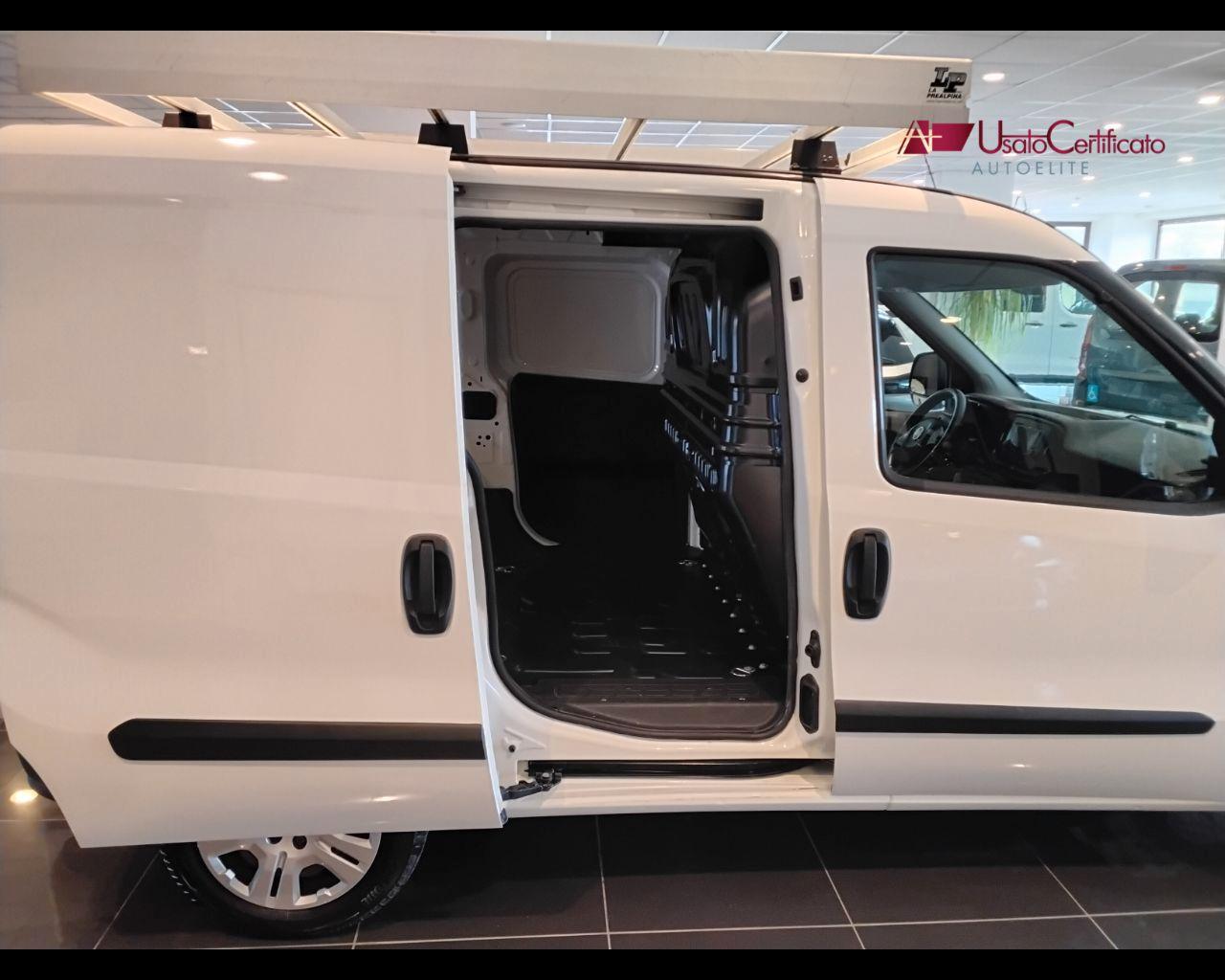 FIAT Doblò 1.6 MJT 105CV PC-TN Cargo Lamierato SX 3 Posti