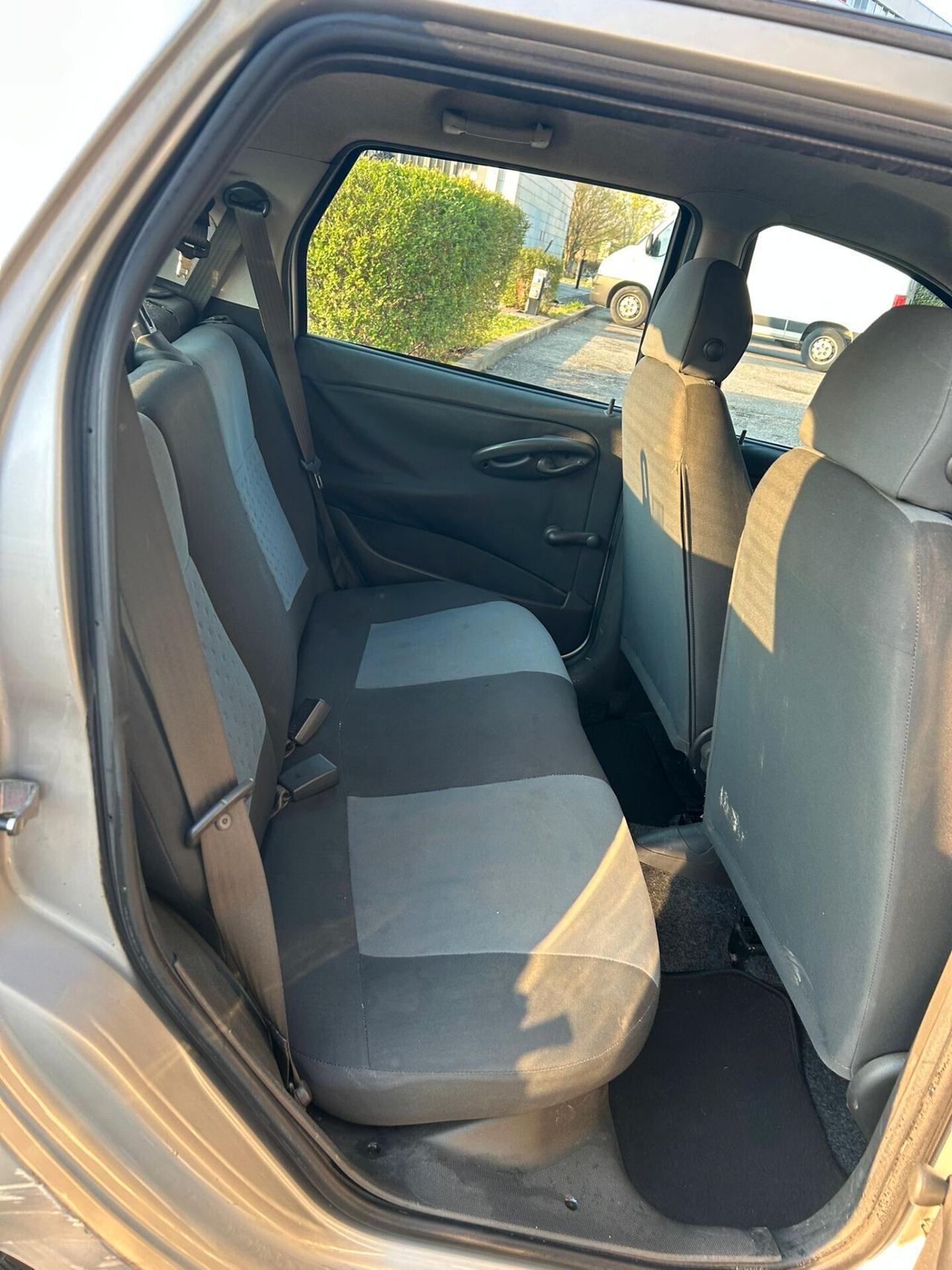 Fiat Punto 1.2 cc benzina 148.000 km unico proprietario perfetta