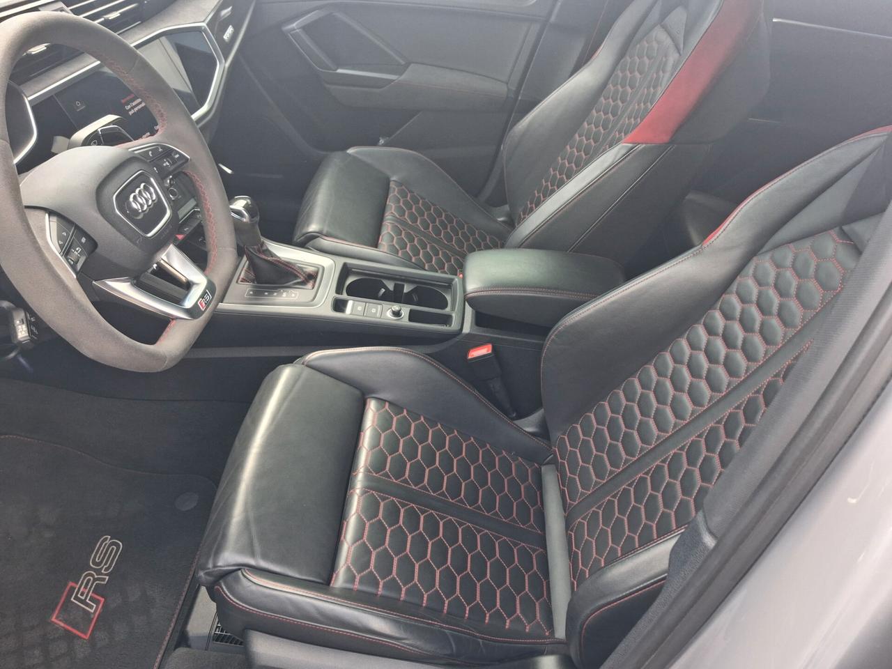 Audi Q3 RS SPB quattro S tronic