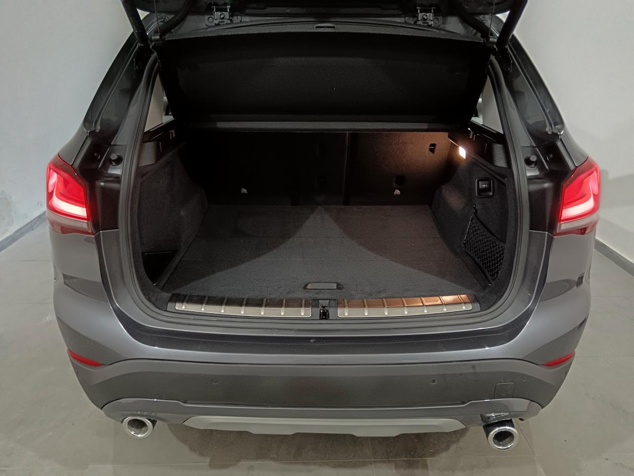 BMW X1 SDRIVE18D XLINE