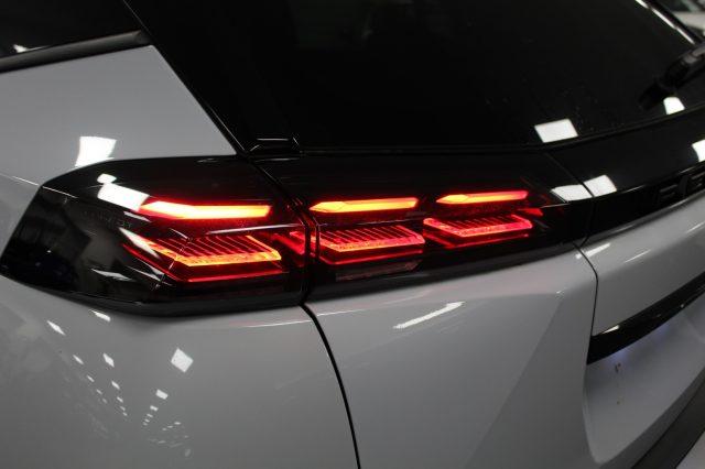 PEUGEOT 2008 1.2 PureTech 100 CV Allure