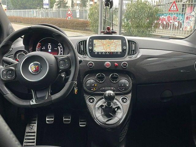 ABARTH 695 C 1.4 Turbo T-Jet XSR Yamaha Limited Edition