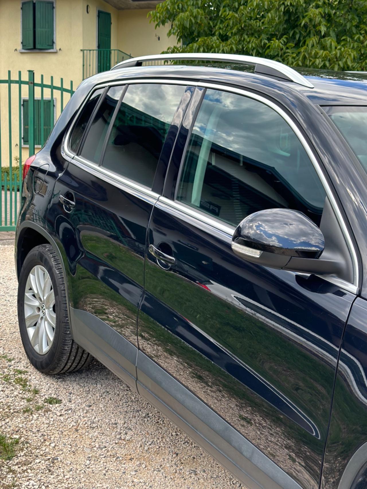 Volkswagen TIGUAN 2.0 TDI DPF 4MOTION DSG SPORT