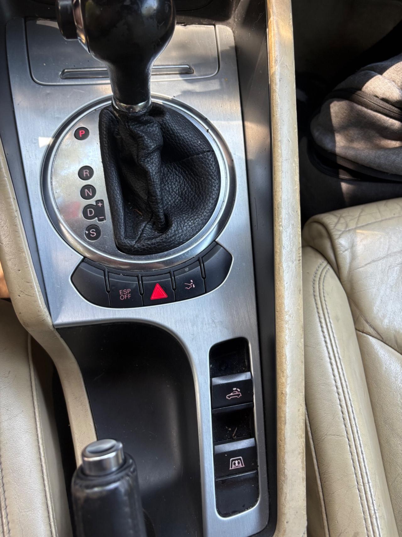 Audi TT Cabrio Roadster 2.0 TFSI S tronic Advanced plus