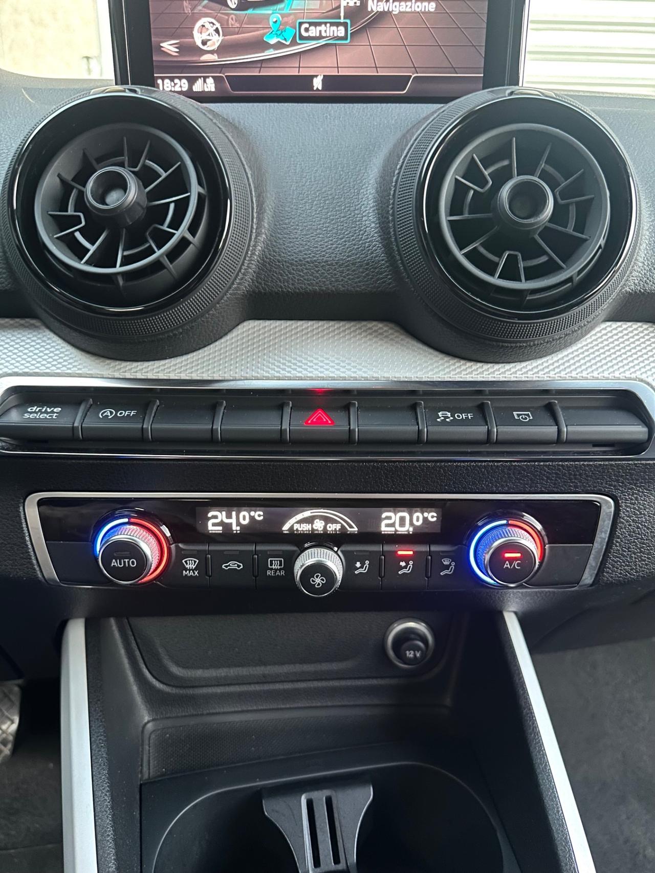 Audi Q2 30 1.6 TDI 116cv S tronic Admired