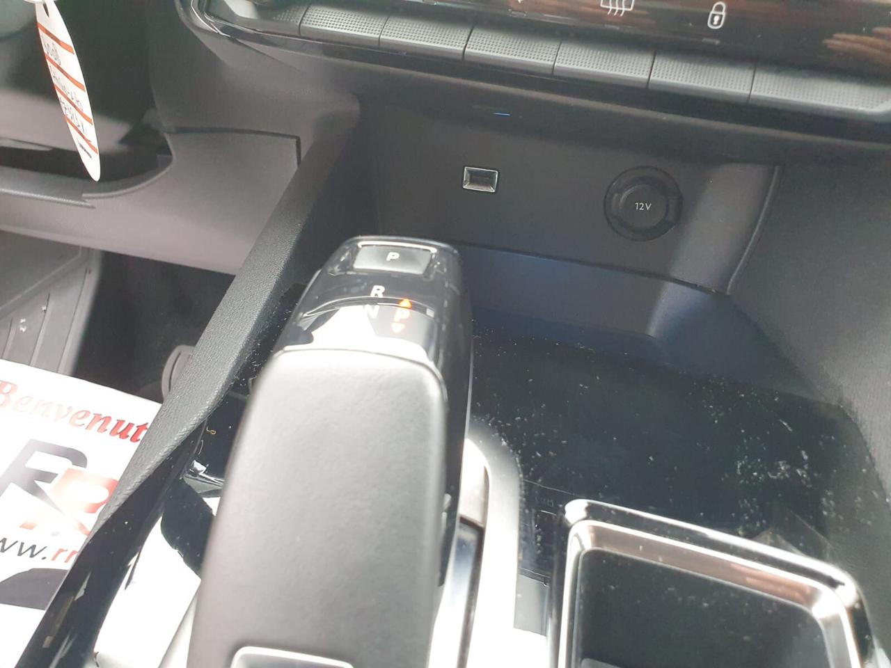 Peugeot 3008 BlueHDi 130 S&S EAT8 Allure