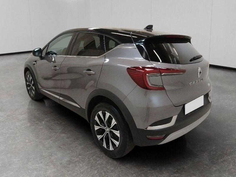 Renault Captur 1.3 mild hybrid Techno 140cv