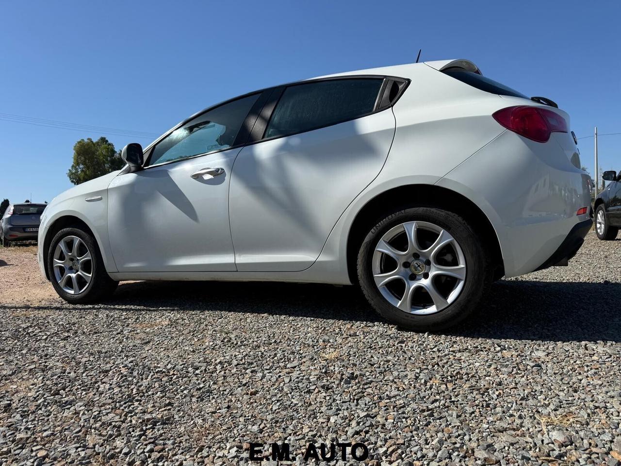 Alfa Romeo Giulietta 1.6 JTDm-2 105 CV Distinctive