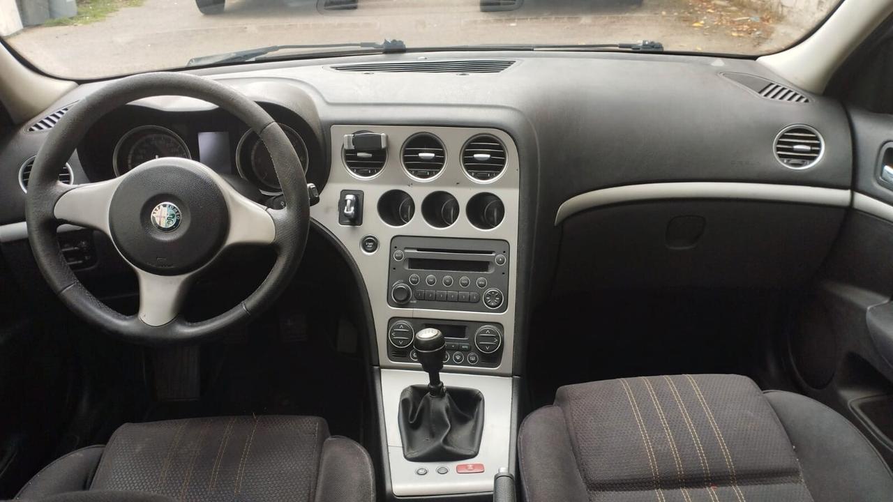 Alfa Romeo 159 1.9 JTDm 16V Distinctive