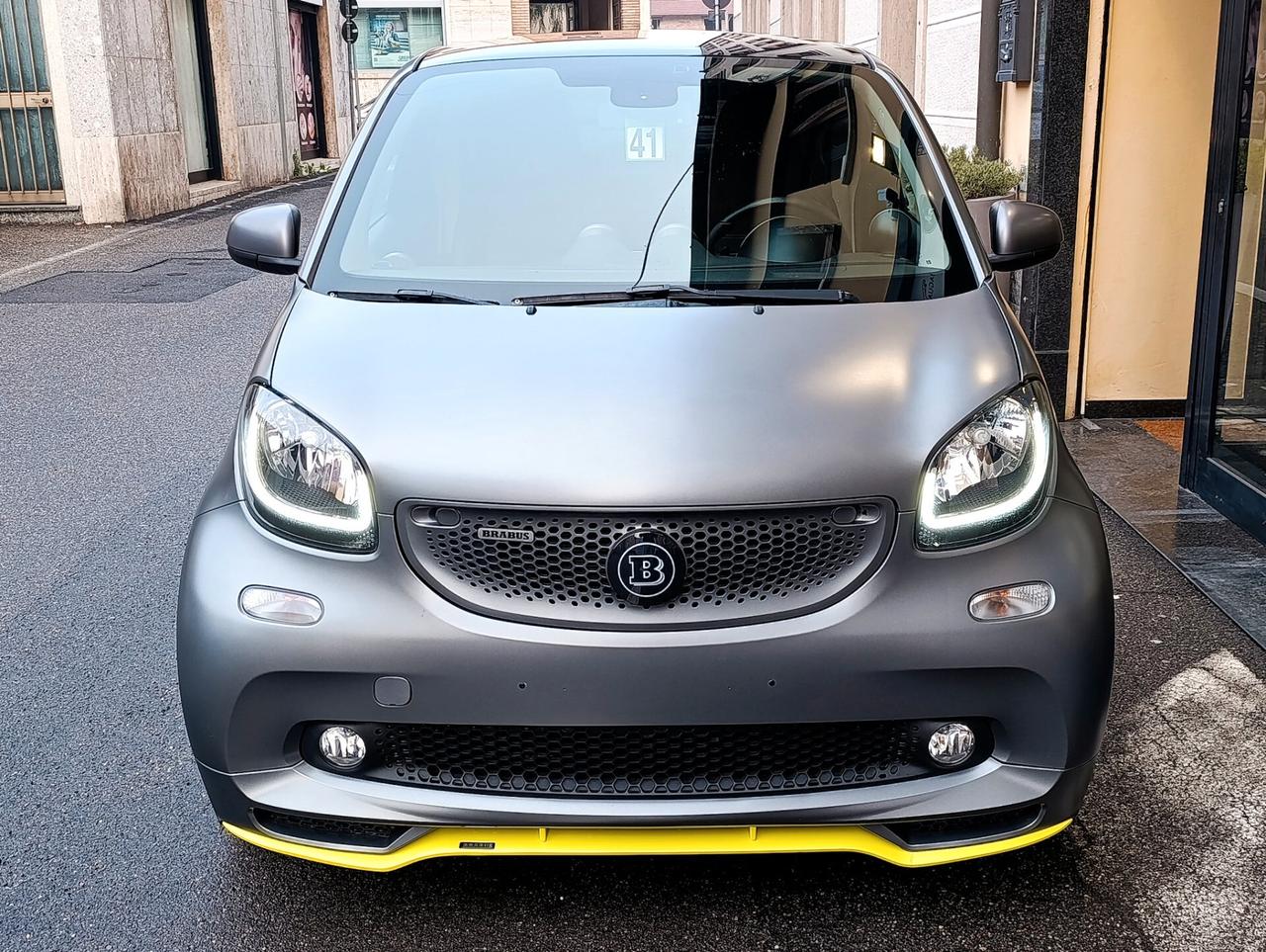 Smart ForTwo 90 0.9 Turbo Tailor Made Brabus Edition UrbanGold
