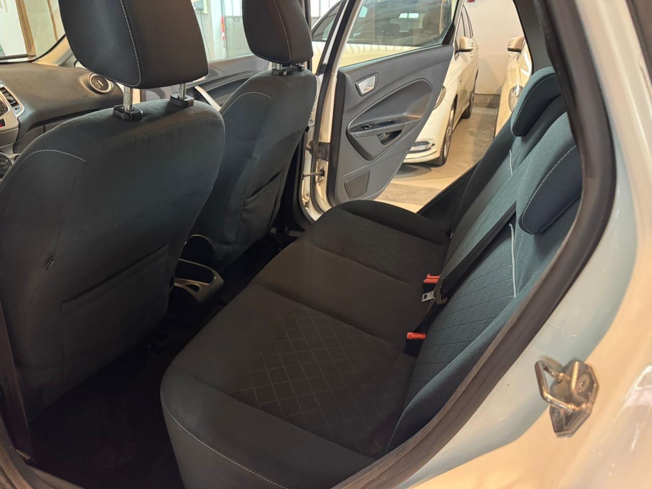 Ford Fiesta 1.4 5 porte Bz.- GPL Titanium