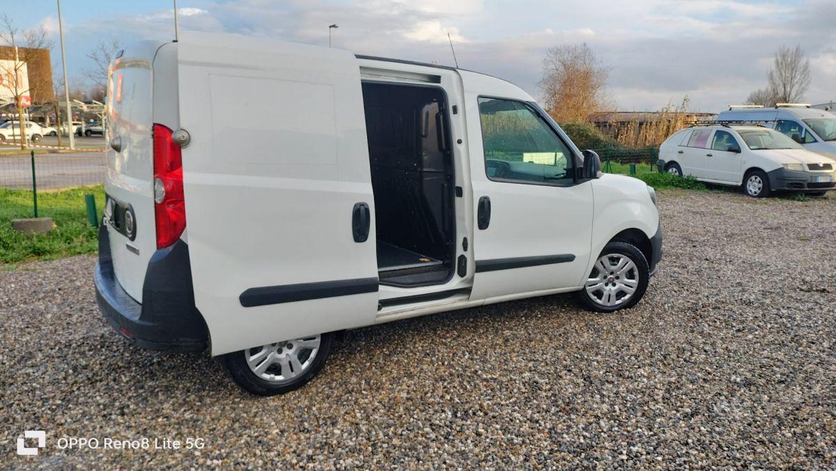 FIAT Doblo cargo 1.3 mjt 95cv CH1 Business S&S cargo 1.3 mjt 95cv CH1 Business S&S