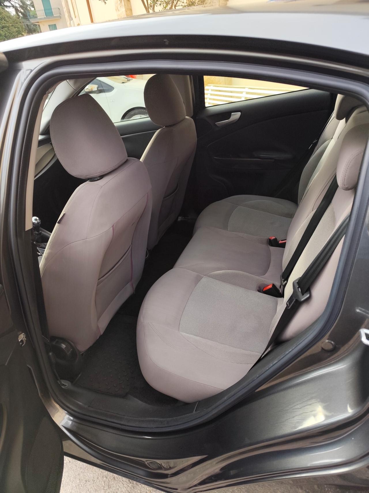 Alfa Romeo Giulietta 1.4 Turbo 120 CV GPL Progression