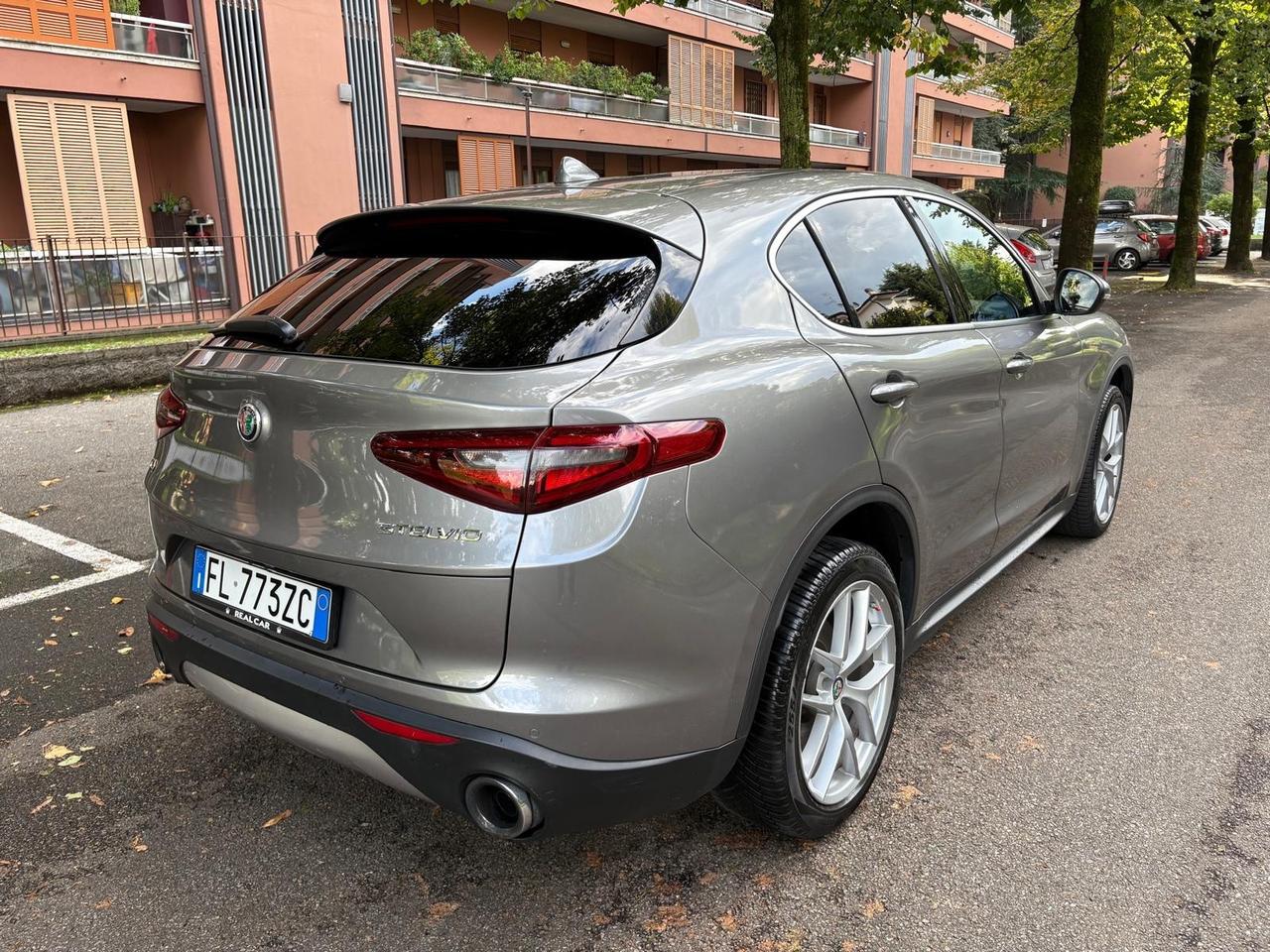 Alfa Romeo Stelvio 2.0 Turbo 280 CV AT8 Q4 Super