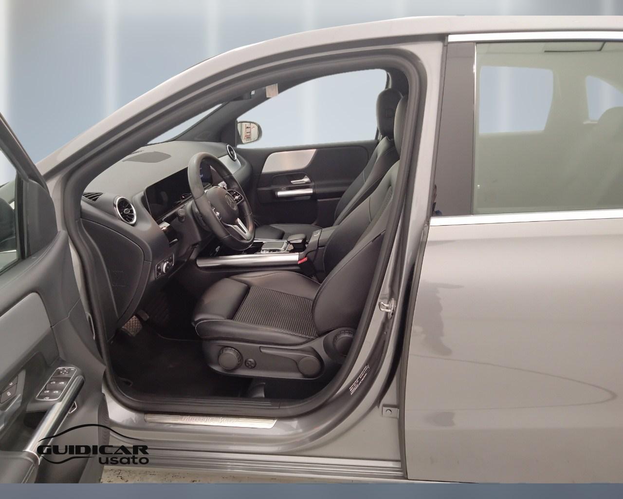 Mercedes-Benz Classe B - W247 2018 - B 180 Sport Plus auto