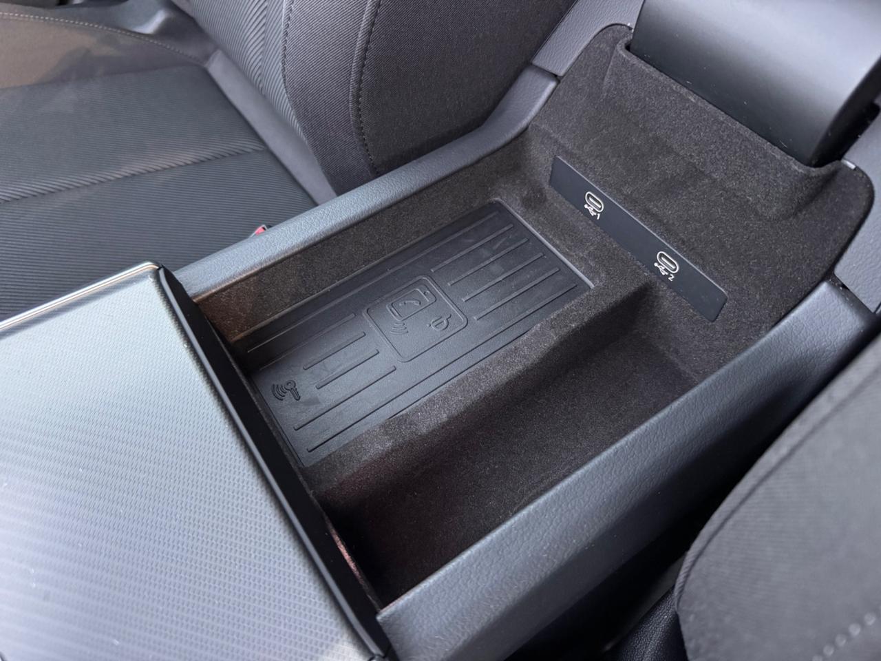 Audi A6 Avant 40 2.0 TDI S tronic Sport Matrix