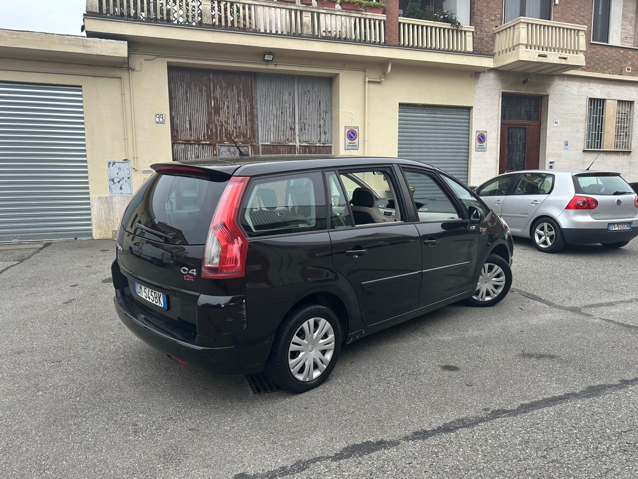 Citroen C4 Picasso c 4 7 posti 1.6 gpl fino 2028