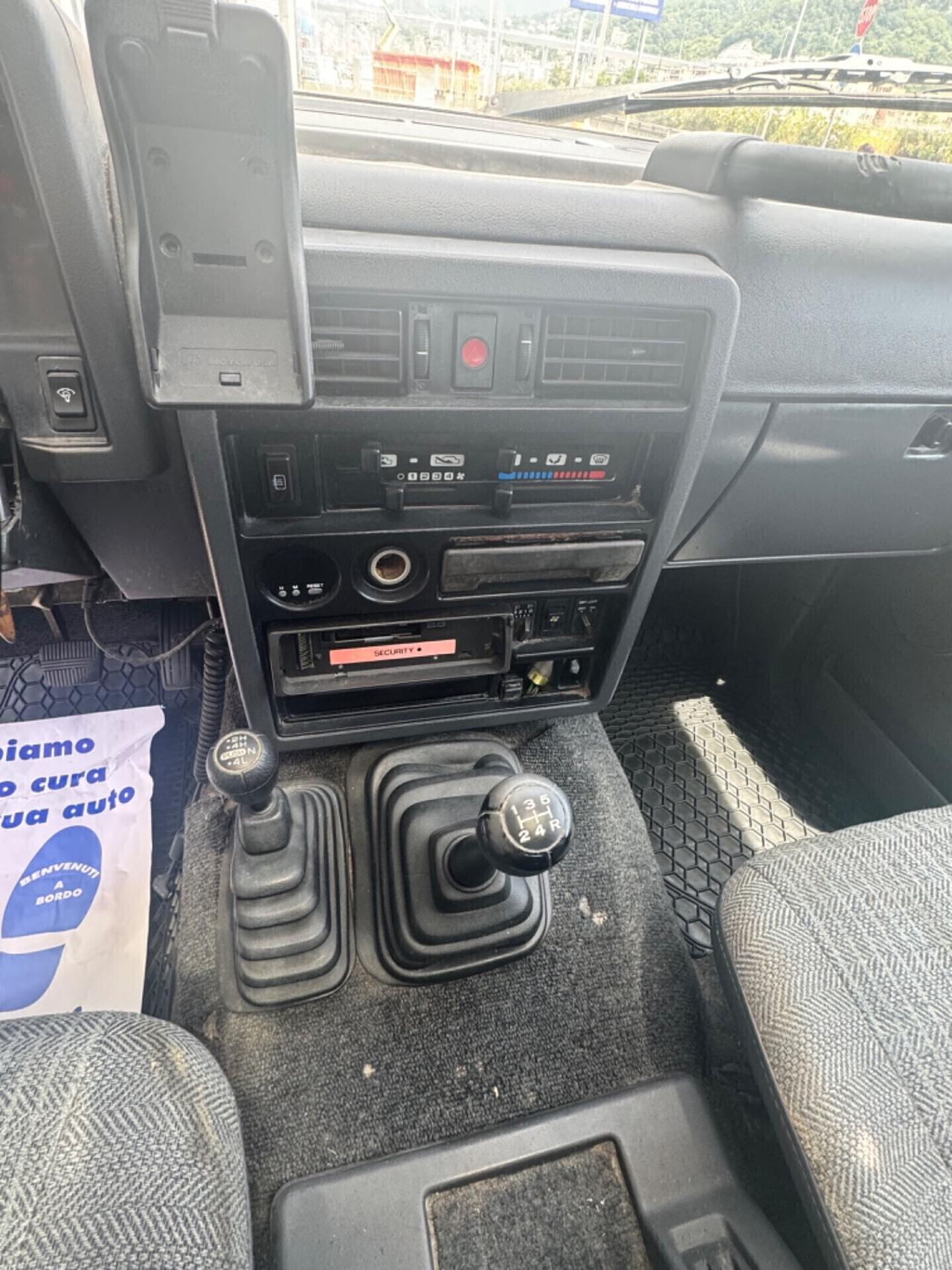 Nissan Patrol GR 2.8 TD intercoller 5posti
