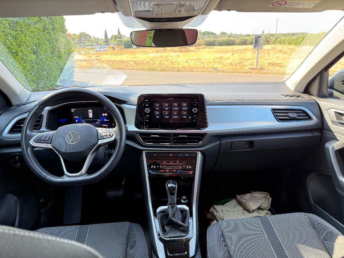 VOLKSWAGEN - T-Roc - 2.0 TDI SCR 150 CV DSG Life; Navi;