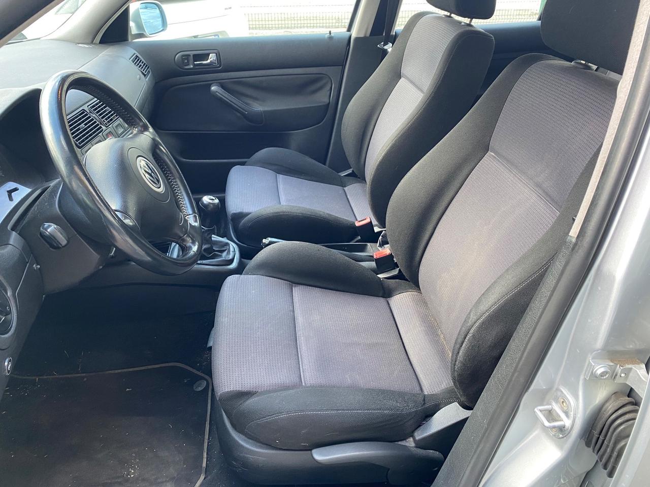 Volkswagen Golf 1.6 GPL 5 porte