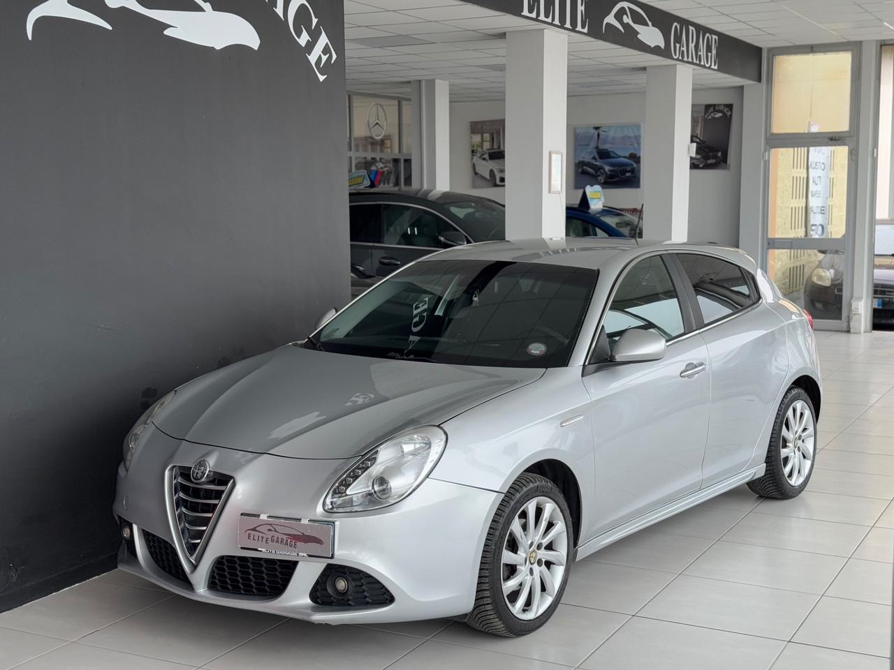 Alfa R. Giulietta 1.4 Turbo 120 CV Distinctive CD FATTA