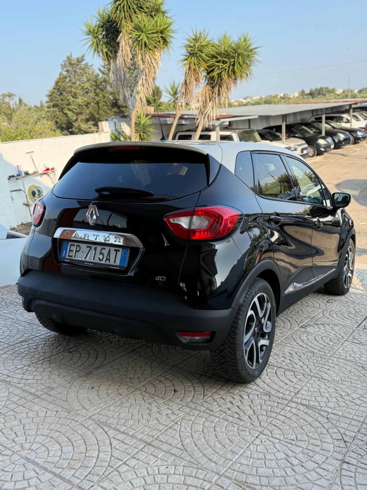 Renault Captur 1.5 Dci FULL neo patentati