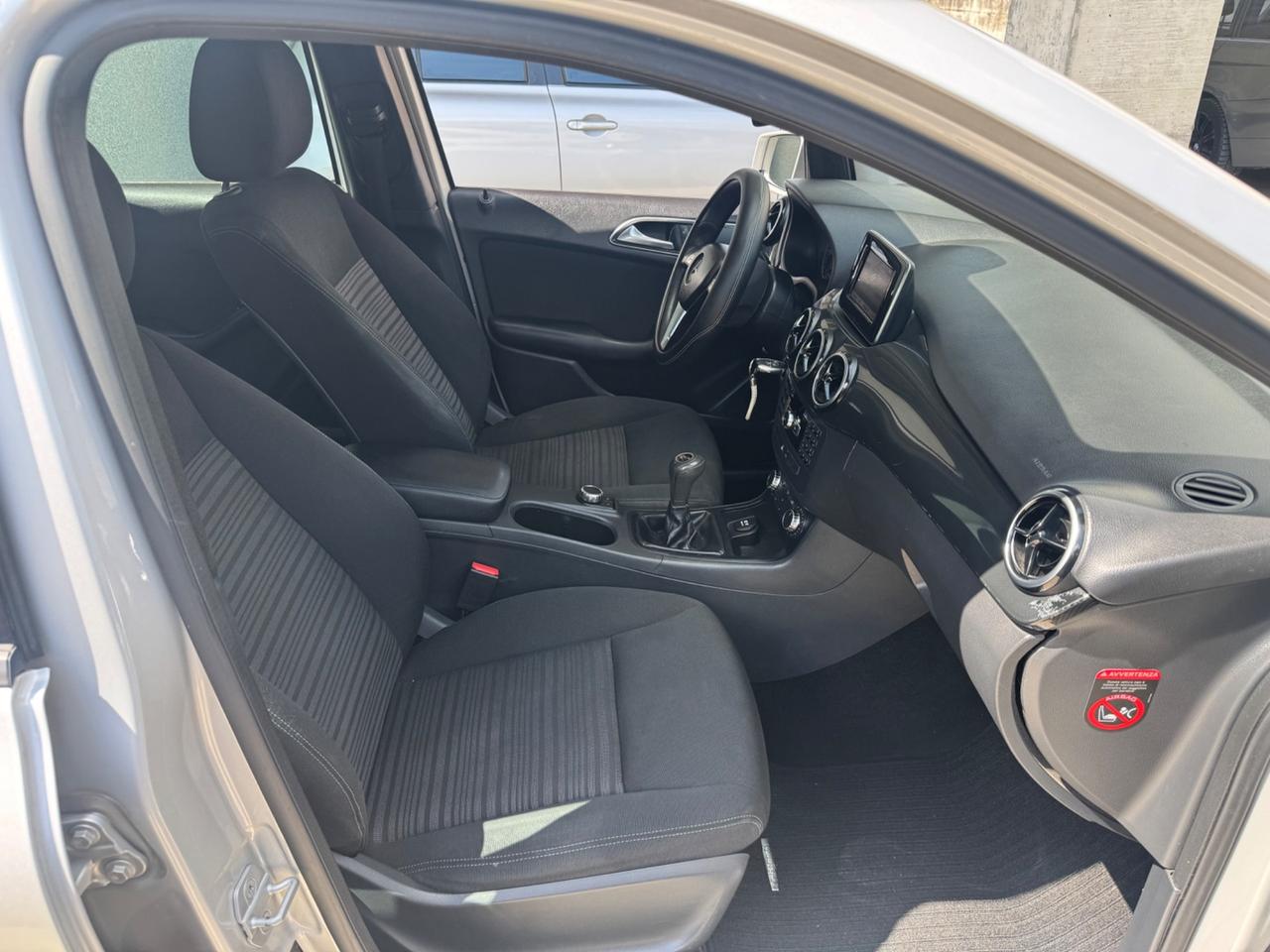 Mercedes-benz B 180 160 BlueEFFICIENCY Executive