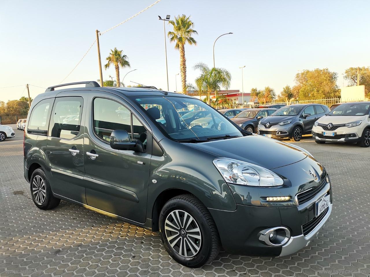 PEUGEOT Partner Tepee 1.6HDI 92 Style
