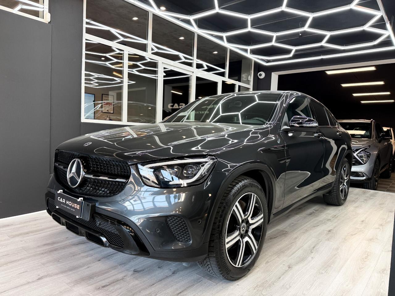 Mercedes-Benz GLC Coupé 300d 4Matic Premium Interni