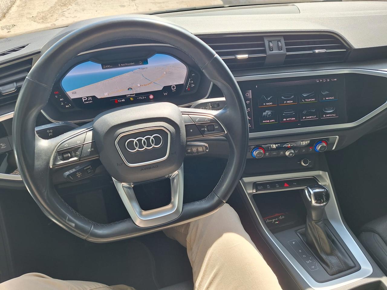 Audi Q3 35 TDI S tronic Business