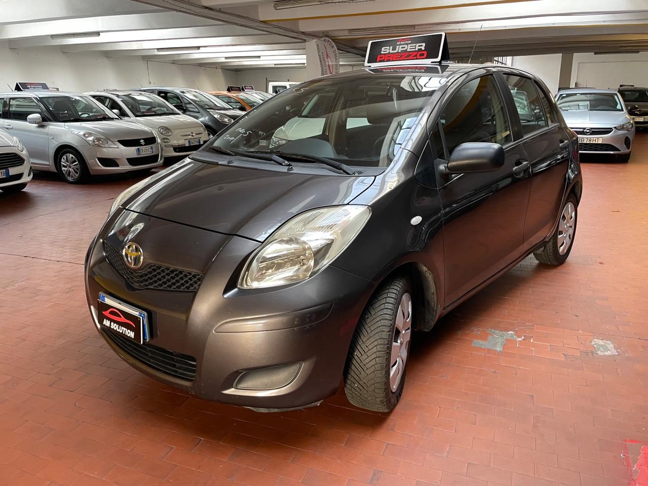 Toyota Yaris 1.0 Neopatentati Euro 5