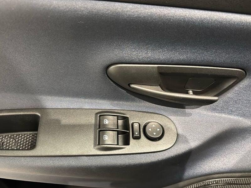 Lancia Ypsilon Ypsilon 1.0 FireFly 5 porte S&S Hybrid Platino