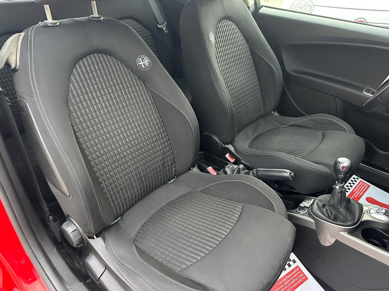 Alfa Romeo MiTo 2010 1.3 MJT 90CV Distinctive Sport Pack