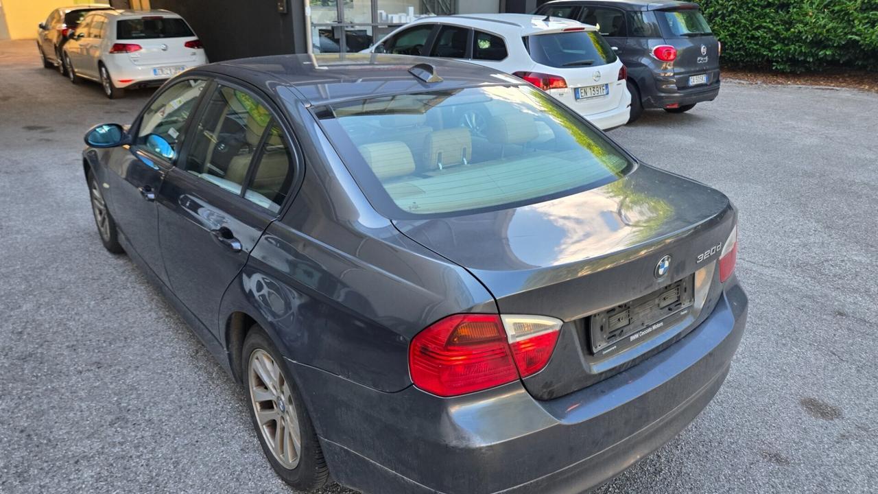 Bmw 320 320d cat Futura
