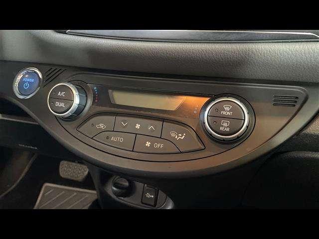 Toyota Yaris 5 Porte 1.5 VVT-i Hybrid Active e-CVT my18