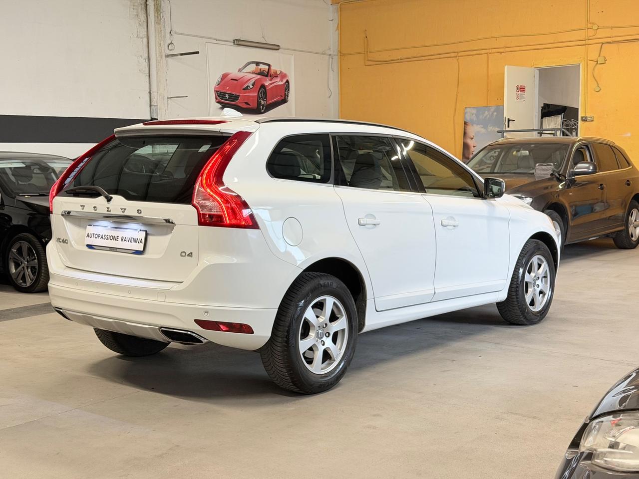 Volvo XC 60 XC60 D4 Geartronic R-design Kinetic