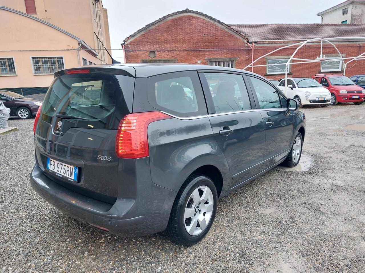 Peugeot 5008 BlueHDi 120 S&S 7POSTI EURO6 B